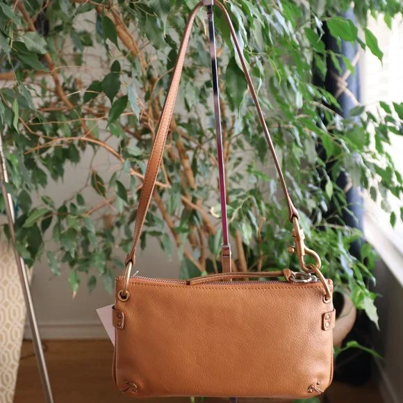 Chloe Sepia/Cinnamon Colored Pebbled Leather Shoulder Bag - Picture 4 of 15